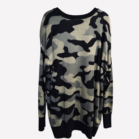 Isaac Mizrahi Lounge Sweater Super Soft Tunic Grunge Tactical Camouflage Size XL - Picture 2 of 7
